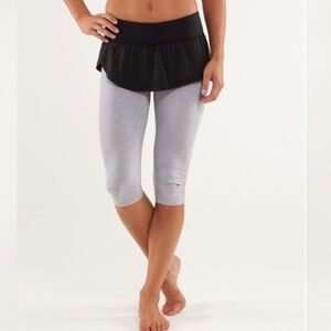 Lululemon Spin it to Win it Crop Leggings Size 4